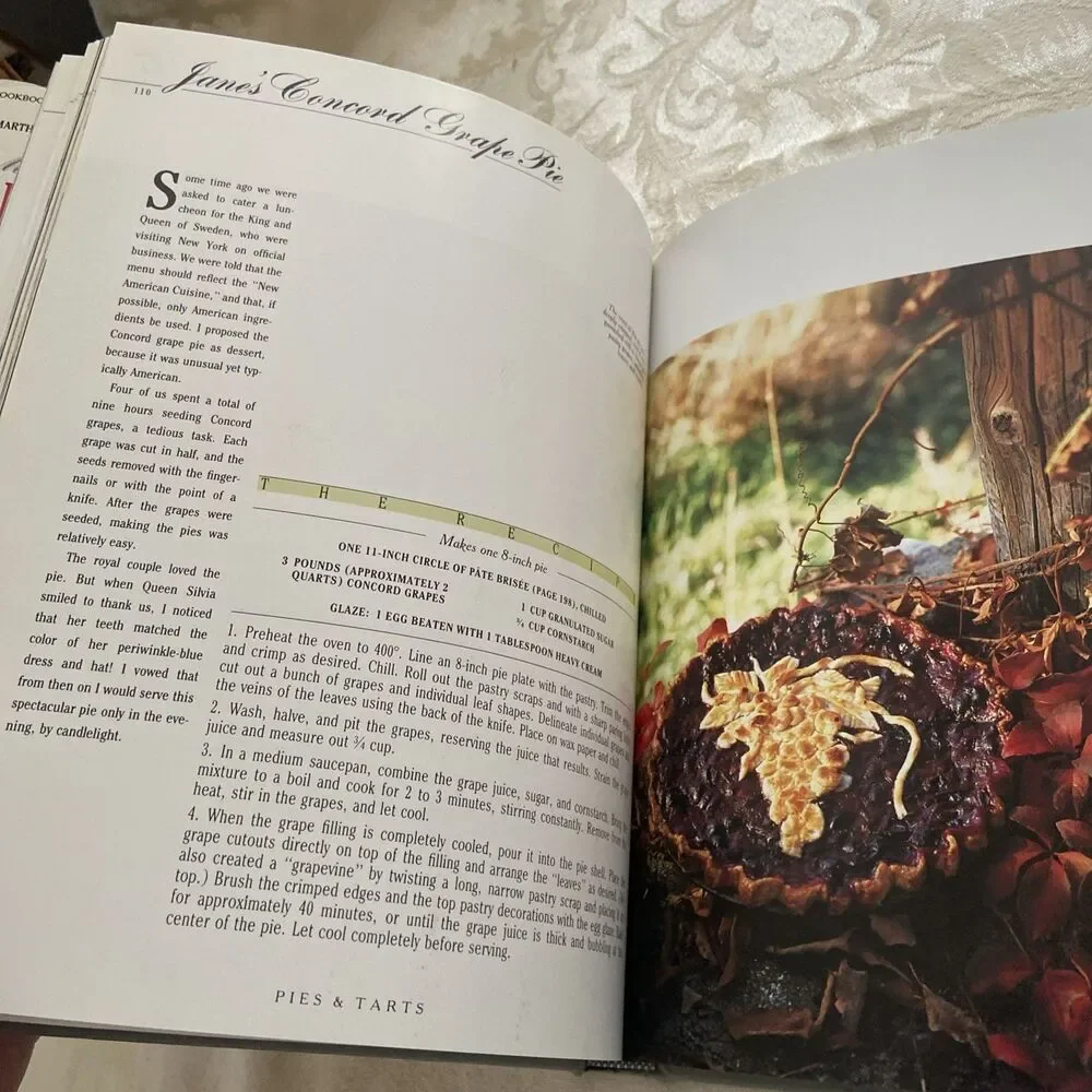 Vintage 1985 Martha Stewart's Pies and Tarts First Edition Hardcover DJ